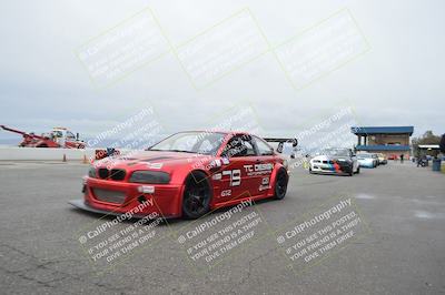 media/Jan-15-2023-CalClub SCCA (Sun) [[40bbac7715]]/Around the Pits/